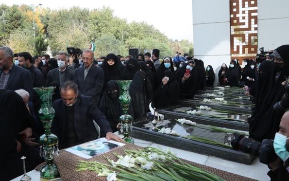 مراسم تکریم از خانواده شهید محمدشاهی در موزه ملی انقلاب اسلامی و دفاع مقدس برگزار شد
