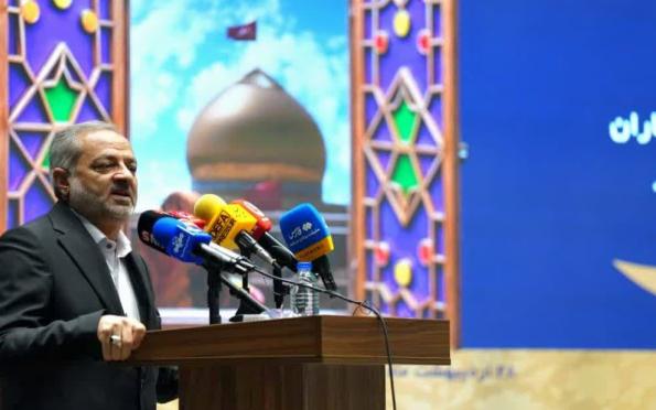 وزیر آموزش و پرورش